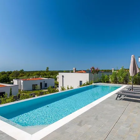 Vila Sea View Saleda *