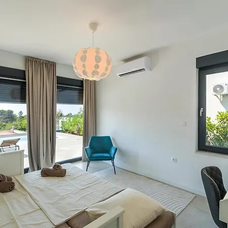 Vila Sea View Saleda